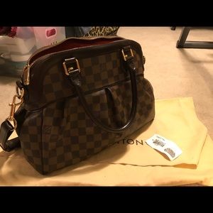 Louis Vuitton Trevi PM